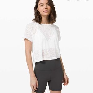 LULULEMON CATES TEE *CAMO VEIL sz 4/6